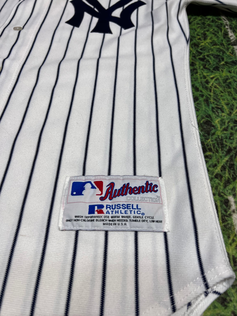 DEREK JETER Authentic Russell Athletic NEW YORK YANKEES Pin 01 Flag Je –  Rare_Wear_Attire