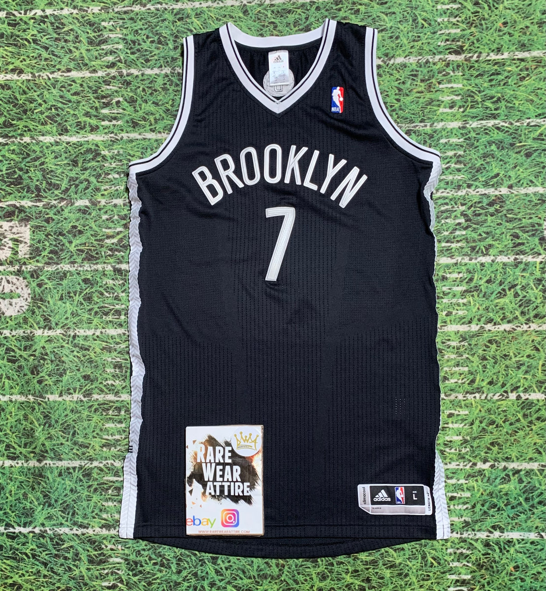 BASKETBALL JERSEY WORLD - 🥶 Keep it Brooklyn with an all black