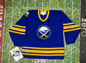 Buffalo Sabres Vintage CCM Slug Hockey NHL Jersey Sz L hockey 6387