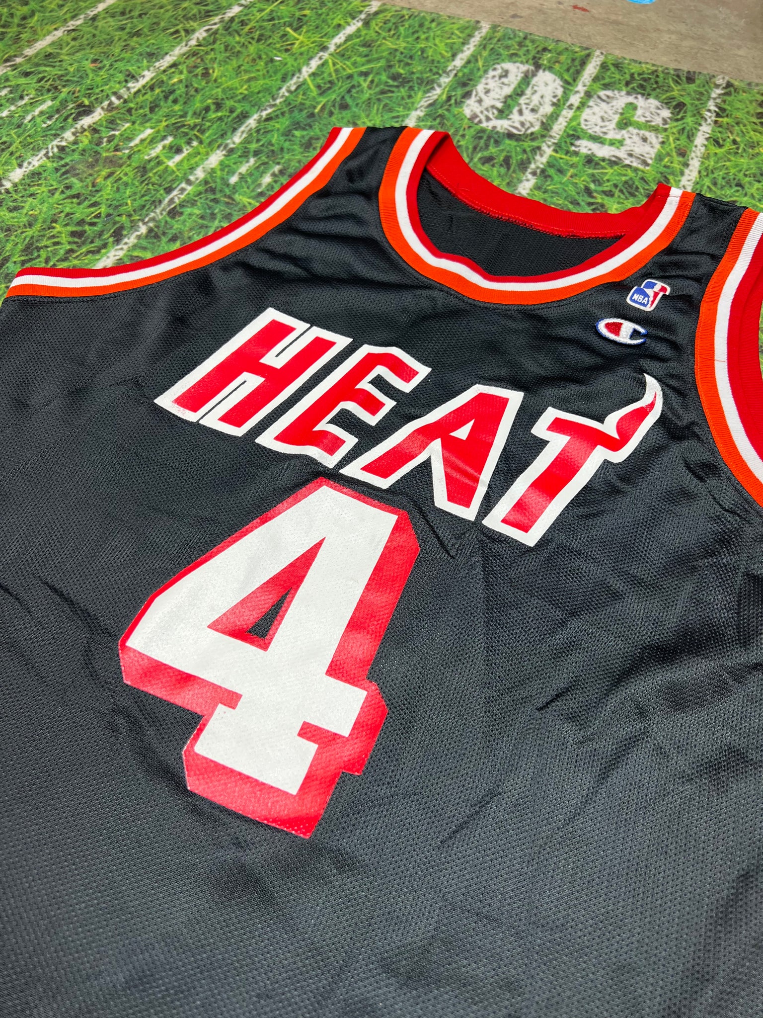 Miami Heat Vintage 90s Champion Basketball Shorts Red NBA 